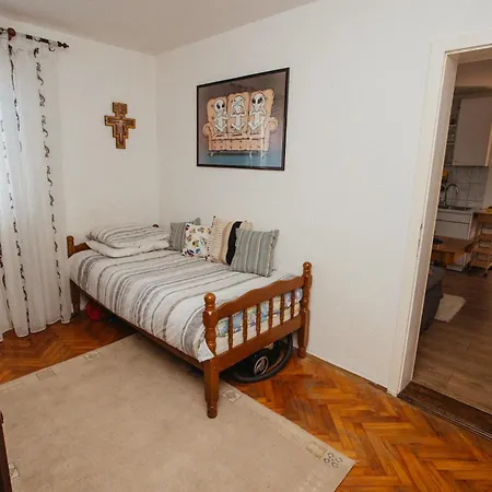 Urban Nest يوبوسكي